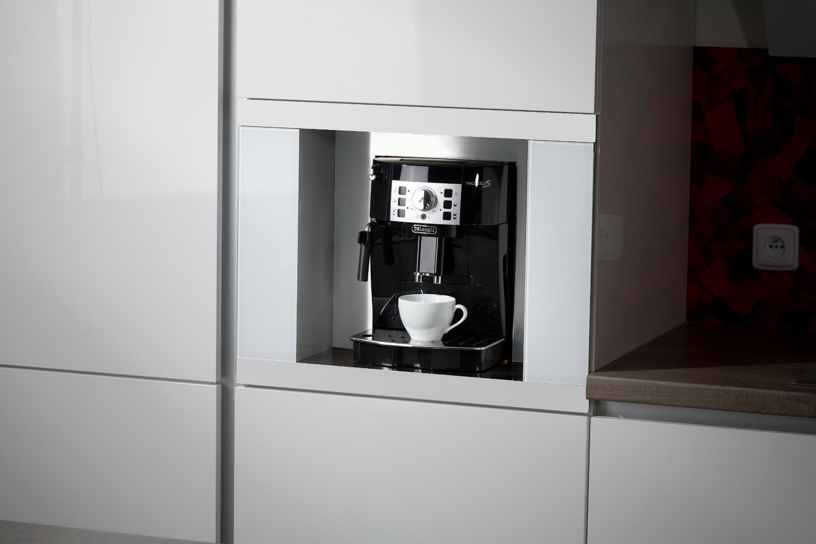 Kluge CoffeeCase KFB22WW vestavná schránka pro kávovar 254x355 mm
