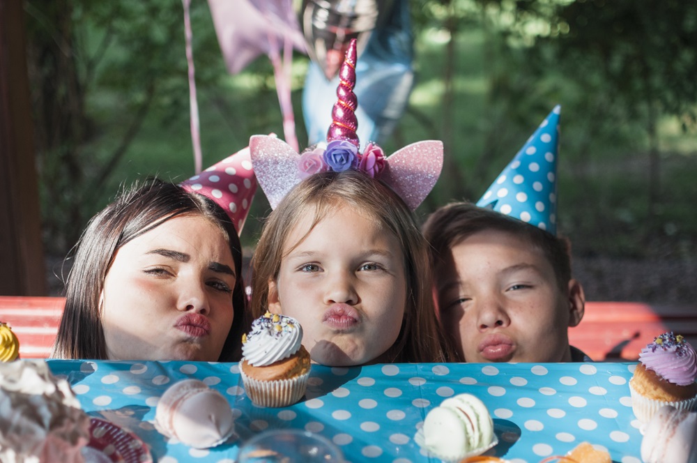 Nejoblíbenější témata pro dětské narozeniny 2025: Inspirace, která potěší malé oslavenkyně i oslavence