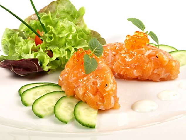 Tatarský biftek z lososa