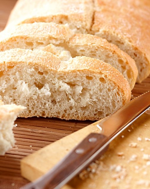 Ciabatta s mozzarellou, sýrem a sušenými rajčátky