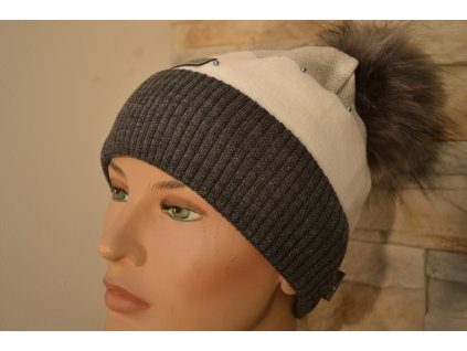 Dámská čepice s bambulí Perfect 5 NEW