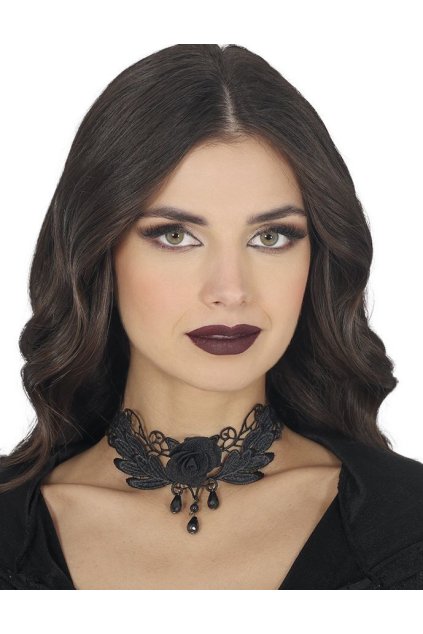 Černý choker s růží a přívěsky - krajkový náhrdelník