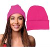 Neonově růžová beanie čepice