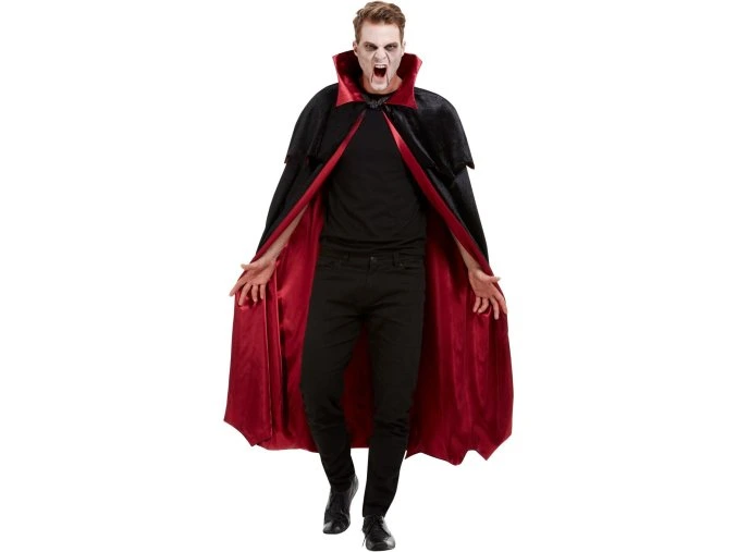 Černý upíří plášť s límcem