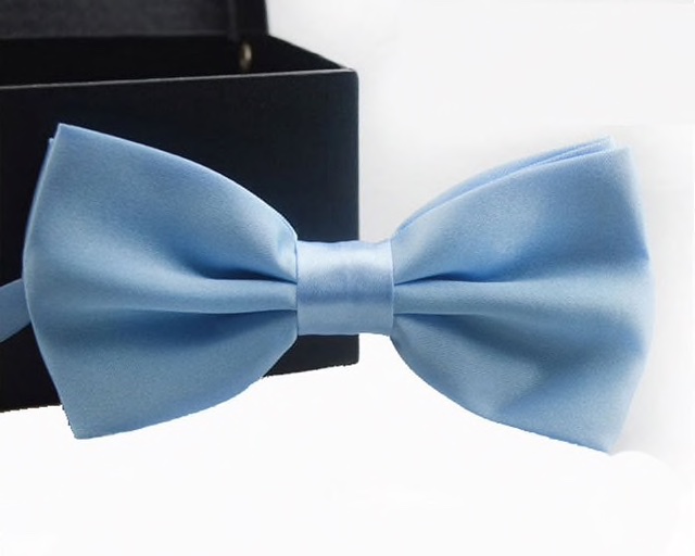 Elegantní motýlek světle modrý