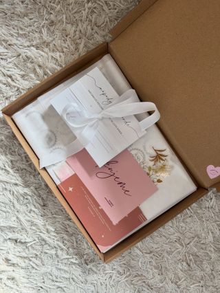 Balíček, který už za pár dní doladí atmosféru na svatbě, rozlučce nebo oslavě ✨ Malé detaily pro velké momenty najdete na...