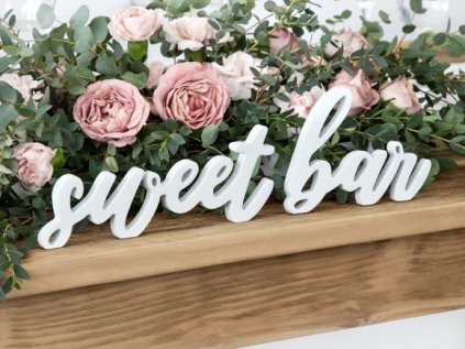 Dřevěný nápis Sweet bar bílý