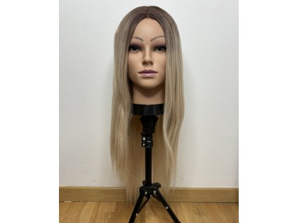 Ombré blond lace front paruka.