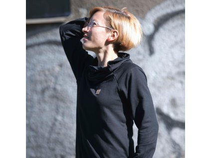 Mikina se stojákem modal černá