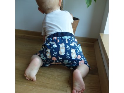 Kraťásky s medvídky a veverkami