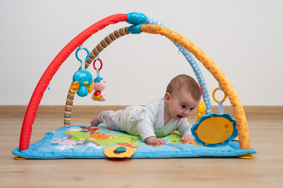 Kedy dieťa sedí? Míľniky, fázy a tipy na správny vývoj 3