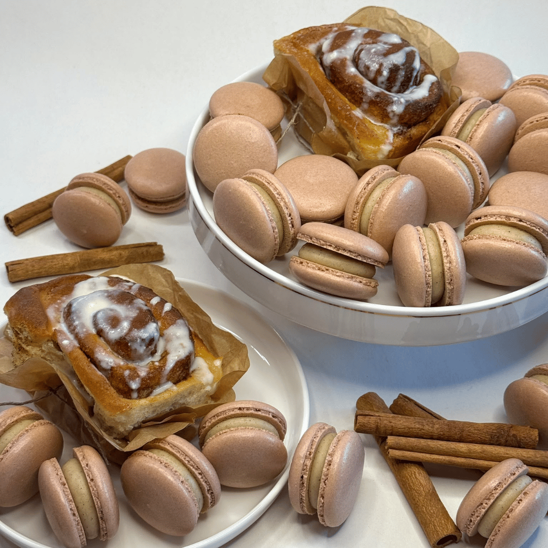 Jak na makronky BONUS: Ganache Cinnamon Roll