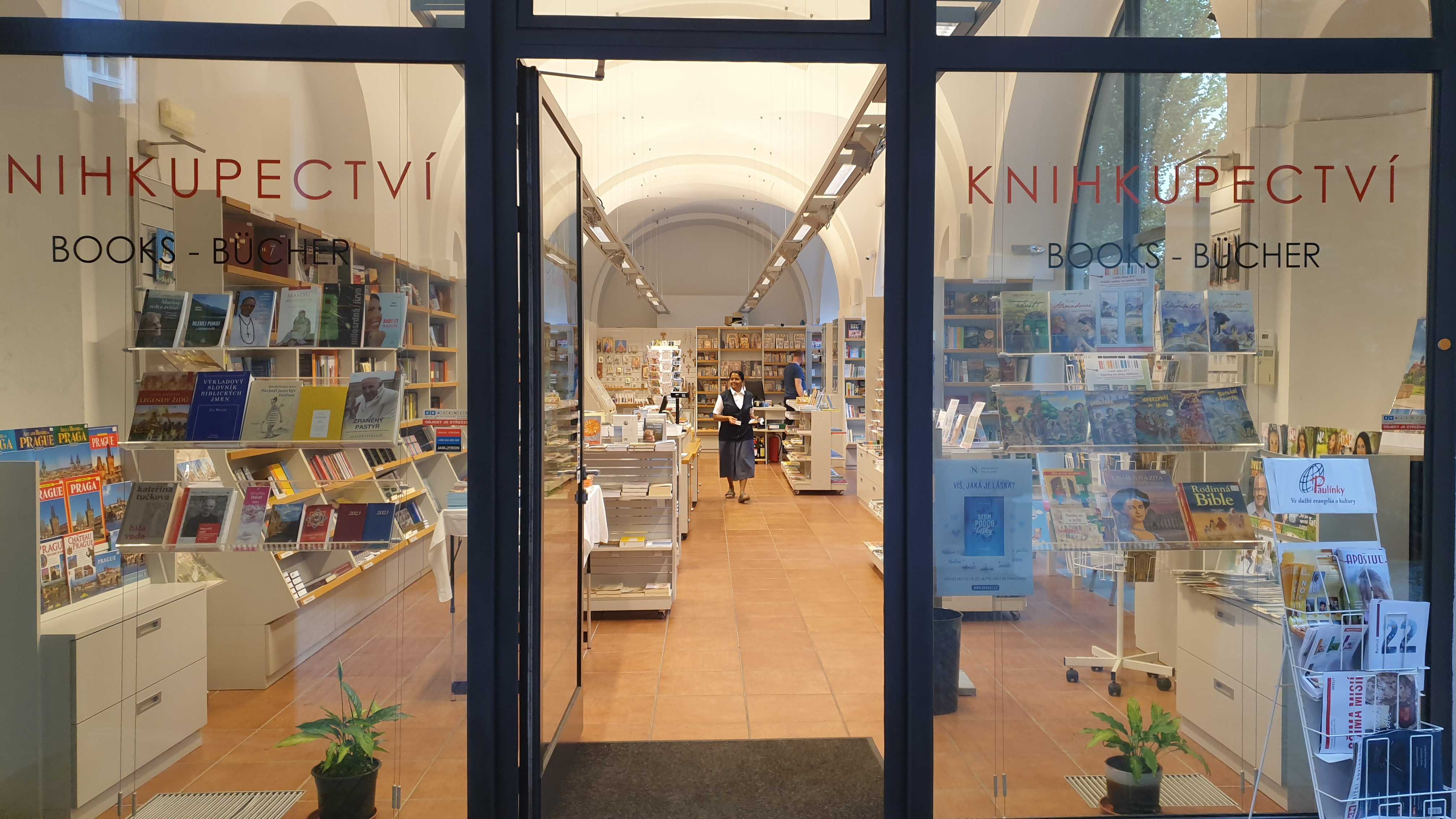 Pozvání do kamenného obchodu