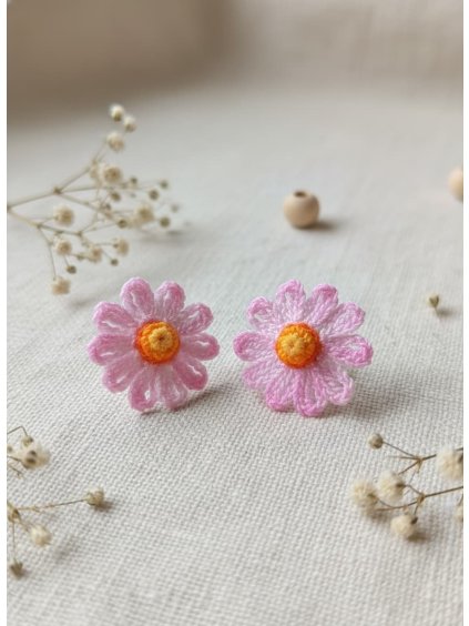 svatební květinové šperky přírodní svatba kopretina náušnice družičky svědkyně