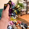 Scrunchie – XL vzory gumičky  Gumičky pro vaše vlasy