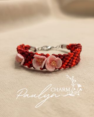 Někdy nepotřebujeme víc odvahy. Jen připomenutí, že už ji v sobě máme. ❤️‍🩹 Tenhle náramek vznikl pro chvíle, kdy chcete...