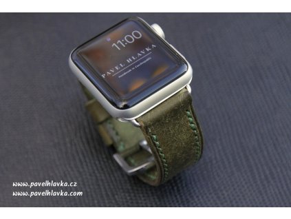 Ručně šitý kožený řemínek pásek apple watch ruční práce na zakázku patina zelený