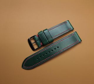 Handmade leather Watch straps for Apple Watch Ultra #apple #applewatch #applewatchseries6 #Samsung #samsunggalaxy...