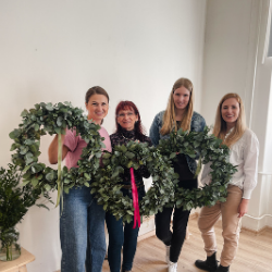 ucastnice kurz eukalyptovy venec