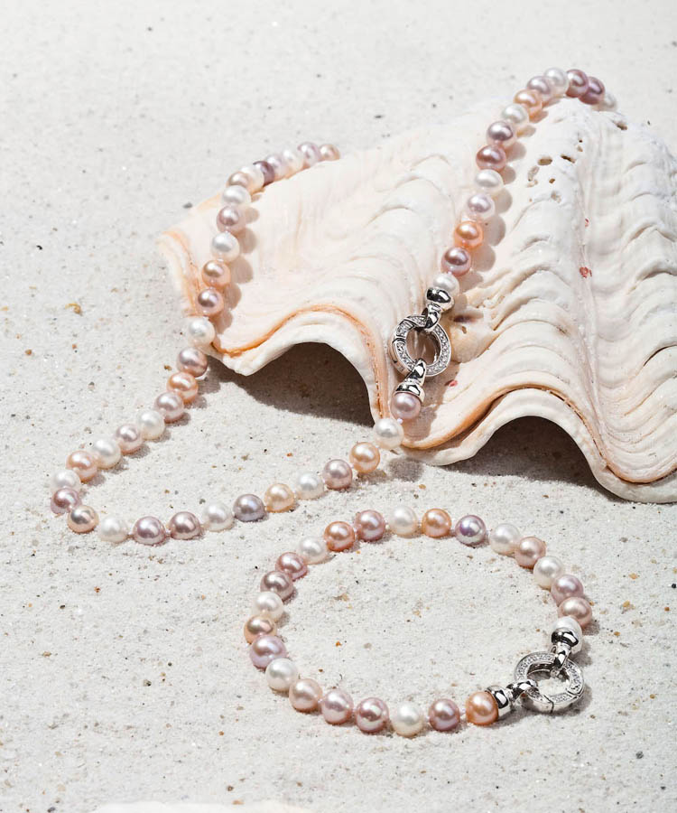 Kvalita přírodní říční perly pod označením B-AAA