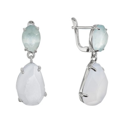 11740.3 chalcedony