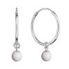 31931 stribrne nausnice kruhy s gulickou z bieleho syntetického opalu 11410 1 white