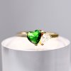Pozlátený strieborný prsteň zelené srdiečko 15039.3 (Veľkosť 52 (priemer 16,6 mm))