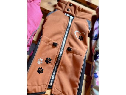 Dened Brok, Zimná Softshellová vesta UNI, hnedá