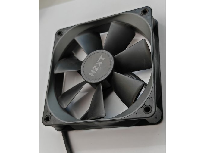 NZXT Aer 120mm Ventilátor (RF-AP120-FP)