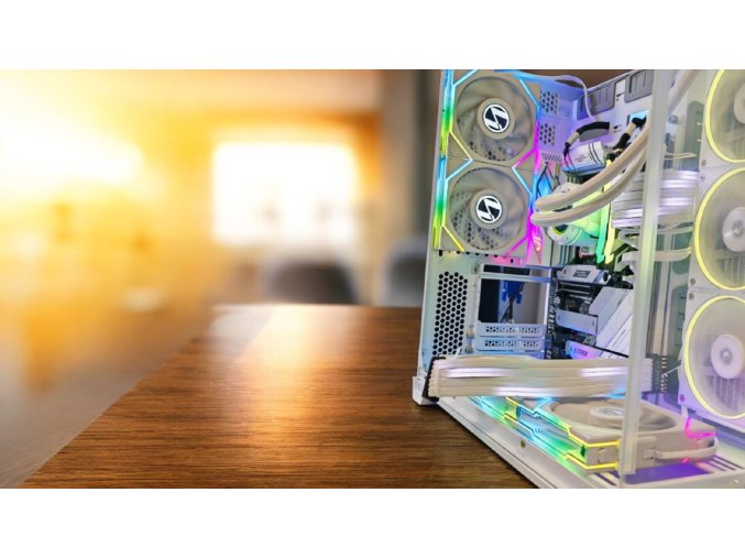 **DreamBuild – Egyedi PC Összeállítás**