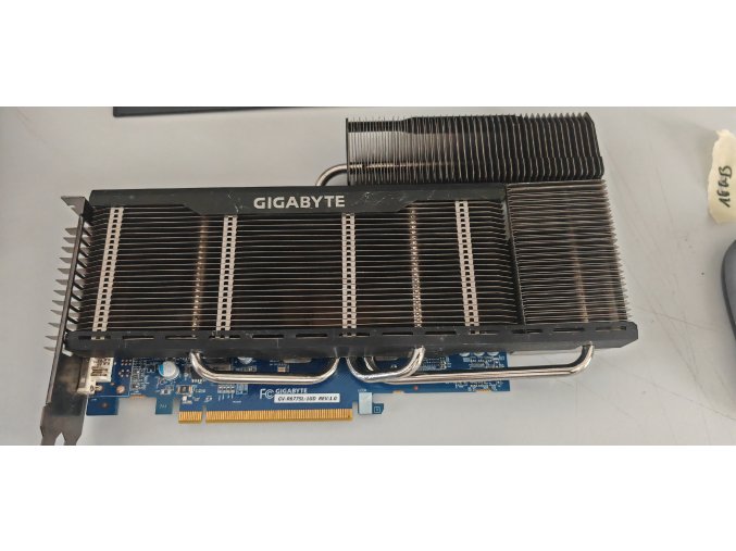 GIGABYTE Radeon HD6770 Silent 1GB 128bit GDDR5 GV-R677SL-1GD Videokártya