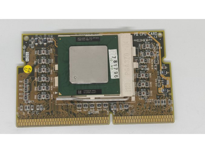 PII CPU Card PGA 370-tok Pentium 3 CPU kártya Intel Celeron 1,3 Ghz processzorral