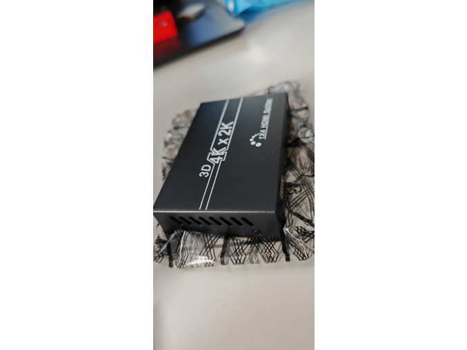 HDMI Splitter 1×4 — 4K@30Hz / Full HD / 3D 3D 1x4 eloszto