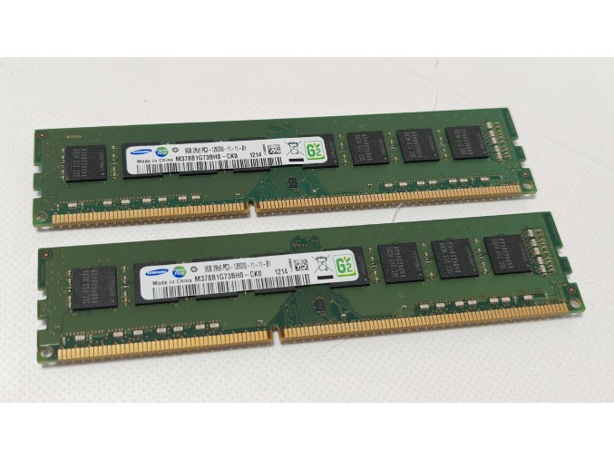 Samsung 16GB DDR3 1600 MHz (2x8GB)Asztali RAM kit