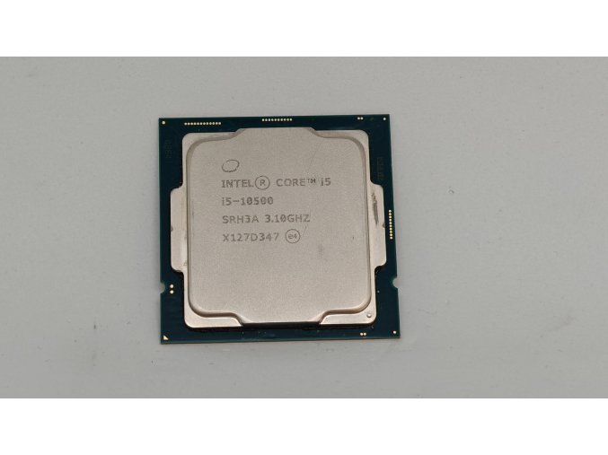 Core i5-10500, 6 mag/12 szál, 3,1–4,5 GHz-es Turbo Boost Processzor