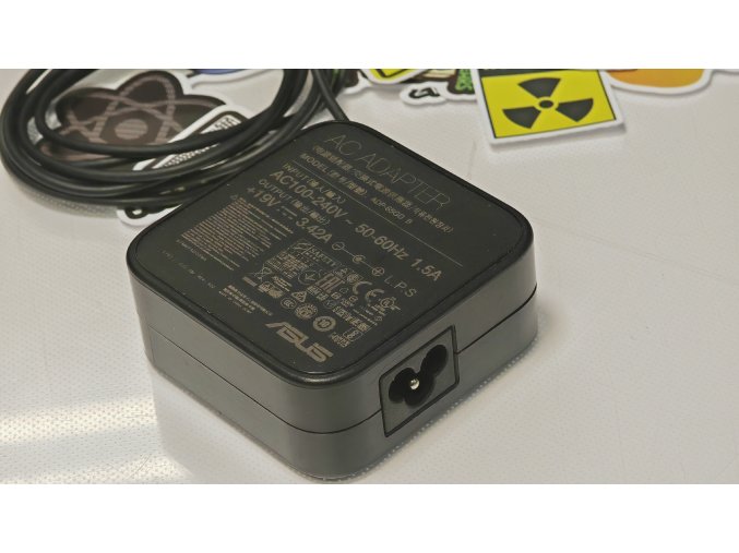 ASUS ADP-65GD B AC Adapter – 65W