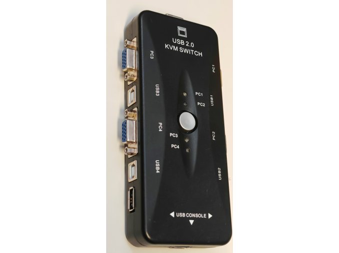 4-Port KVM Switch KVM41UA – Kényelmes Képernyő-, Billentyűzet- és Egérkezelő Megoldás 4 PC-hez