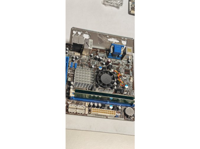 Asrock C70 M1 ITX félkonfig
