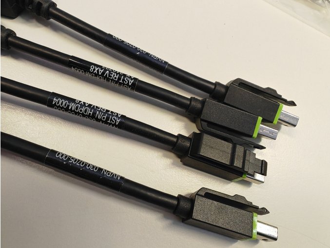 Quadro mini Display Port to Display Port adapter 4K 120Hz