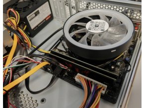 Inter-Tech Argus SU-800 univerzális CPU hűtő PCsmart QR kóddal