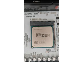AMD Ryzen 7 2700X 8-Core 3.7GHz AM4 OEM Tray