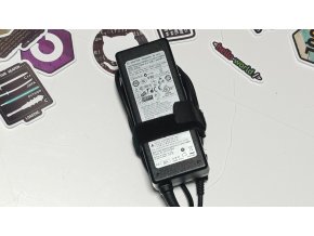 Samsung 90W Laptop Töltő Adapter (19V, 4.74A) – 5.5x3.0 mm (+pin)