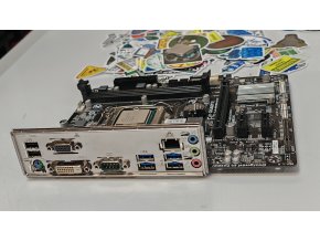 Gigabyte GA-H81M-D2V alaplap+ Core i3 4130 3.4Ghz CPU