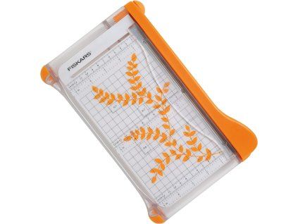 16582 rezacka na papier fiskars a5 9913
