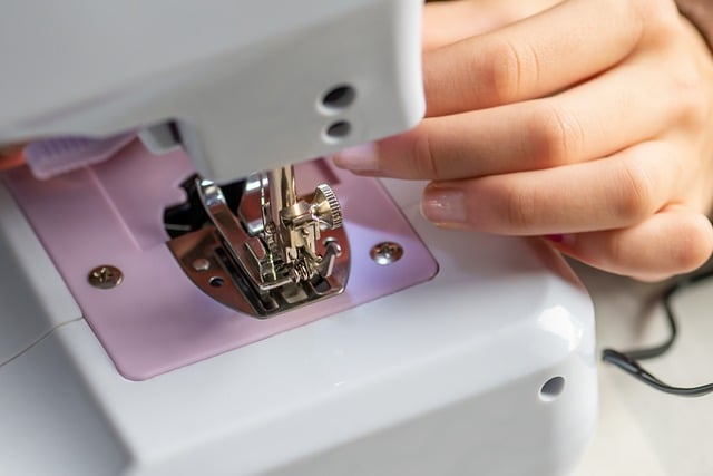 Recenzia: Mini šijacie stroje
