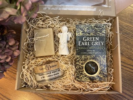 Přírodní koupel se zeleným čajem