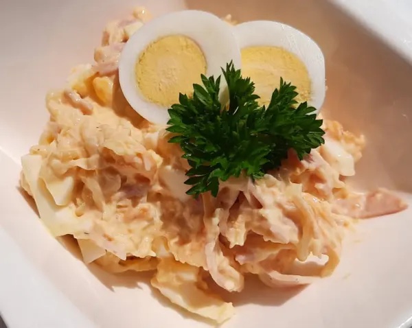 Cuketový majonézový šalát