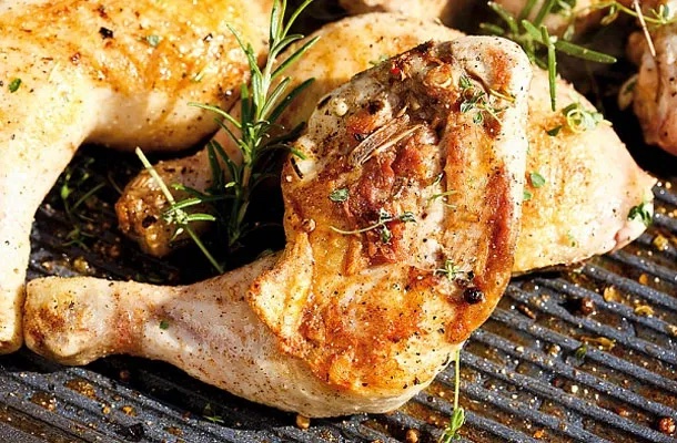Pikantné kuracie stehná na grile