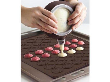 Set na pečenie 48 ks makróniek