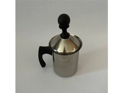 Napeňovač mlieka ručný 800 ml